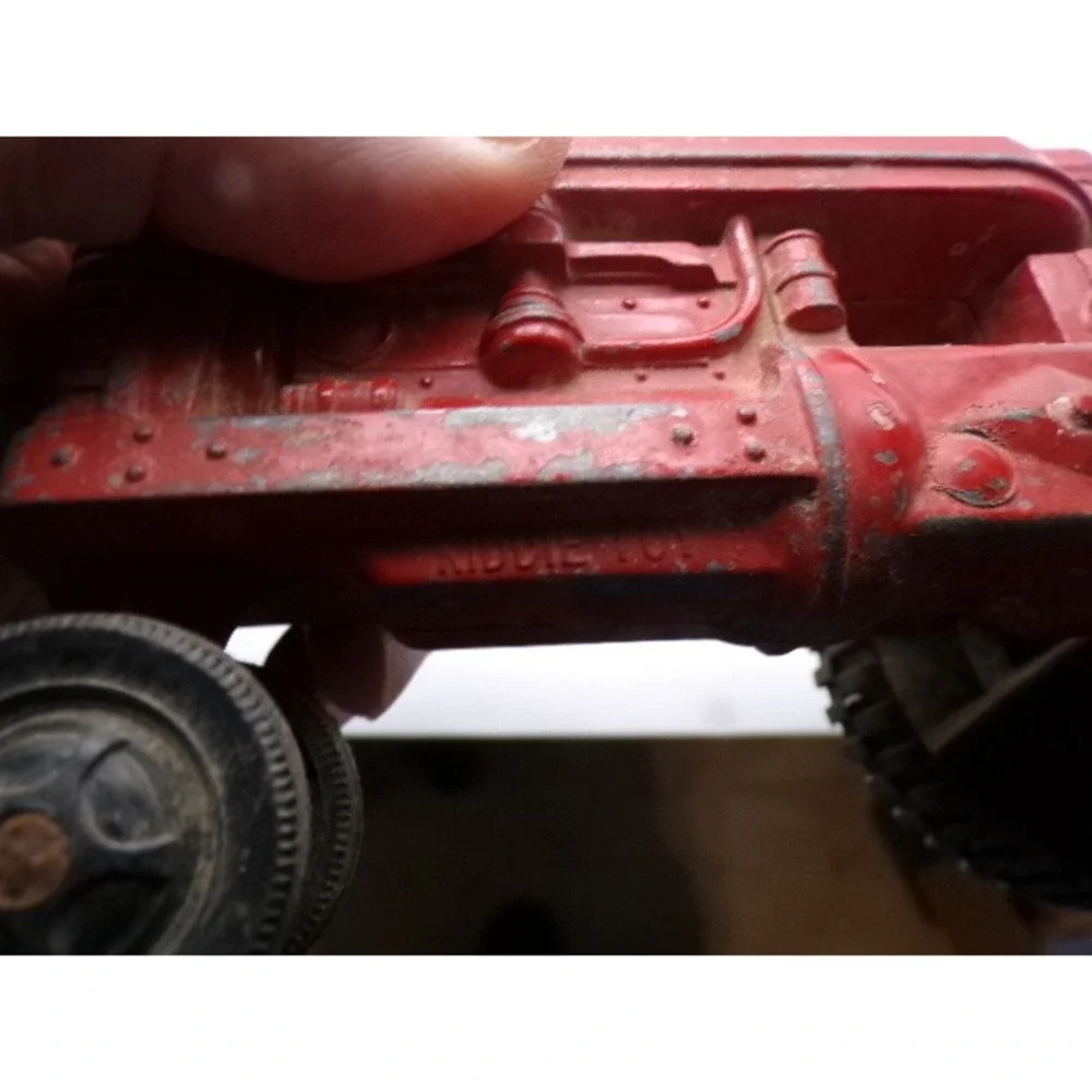 Vintage Kiddie Toy Red Diecast Metal Tractor Antique Farm‎ Collectible READ